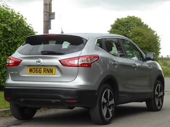 Used Nissan Qashqai 2017 for sale - 78804501: Photo