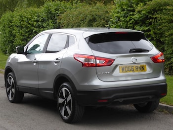 Used Nissan Qashqai 2017 for sale - 78804501: Photo