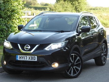 Used Nissan Qashqai 2017 for sale - 79154000: Photo