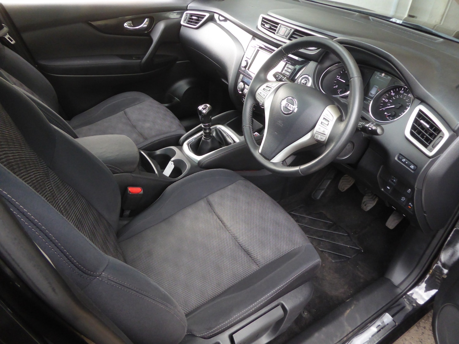 Used Nissan Qashqai 2014 for sale - 76035898: Photo 22