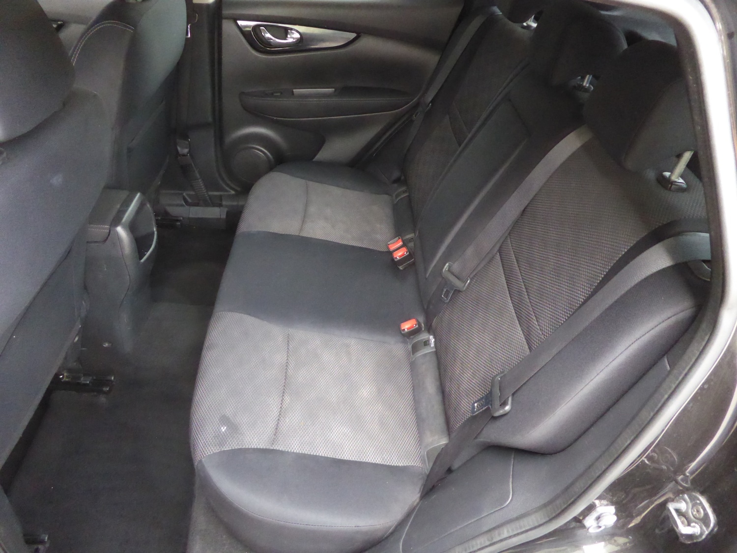 Used Nissan Qashqai 2014 for sale - 76035898: Photo 26