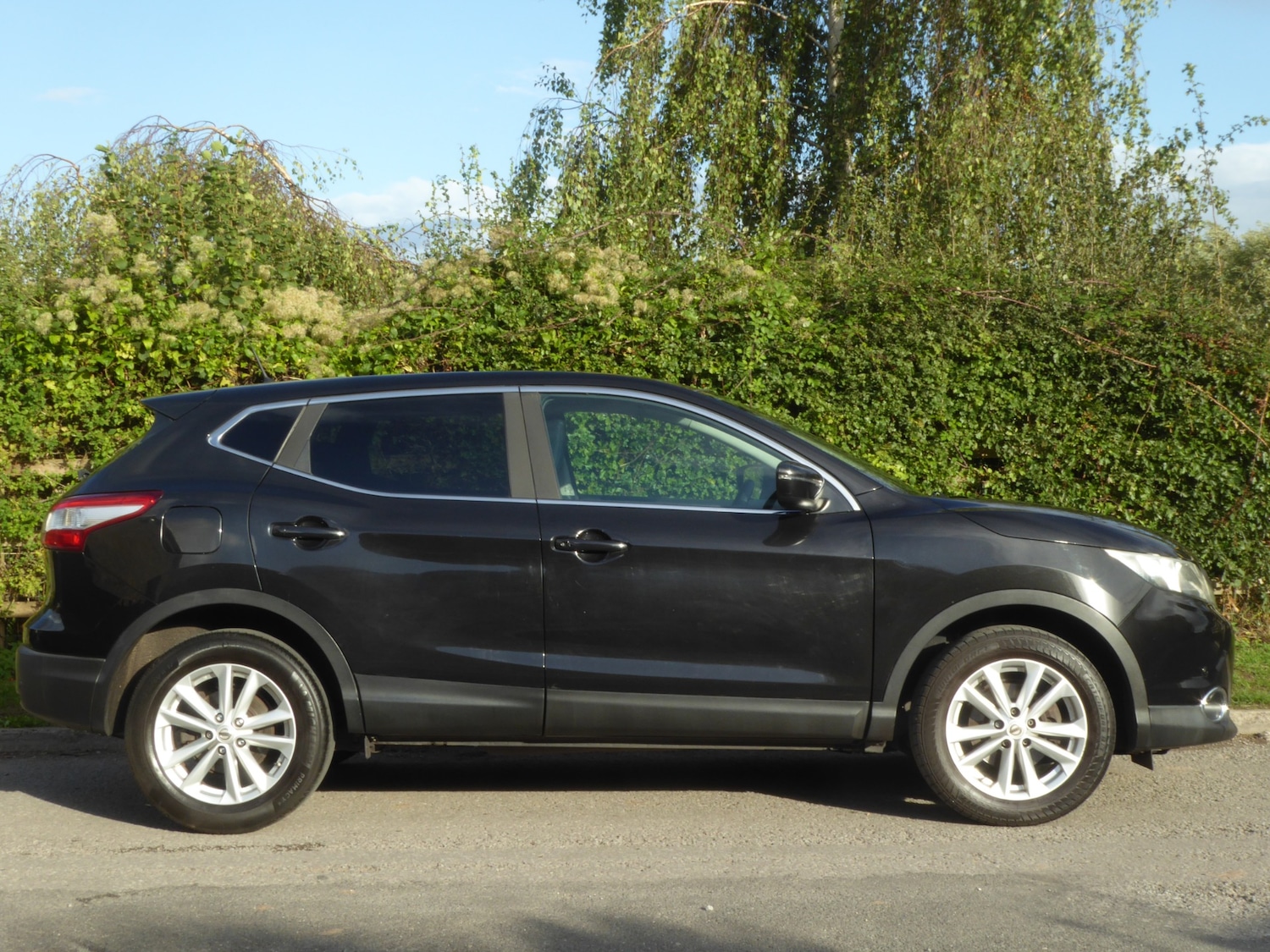 Used Nissan Qashqai 2014 for sale - 76035898: Photo 9