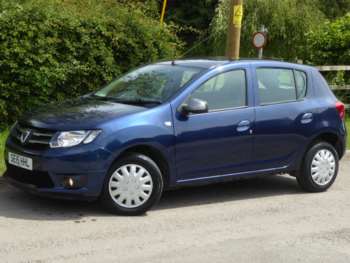 Used Dacia Sandero 2015 for sale - 74881783: Photo