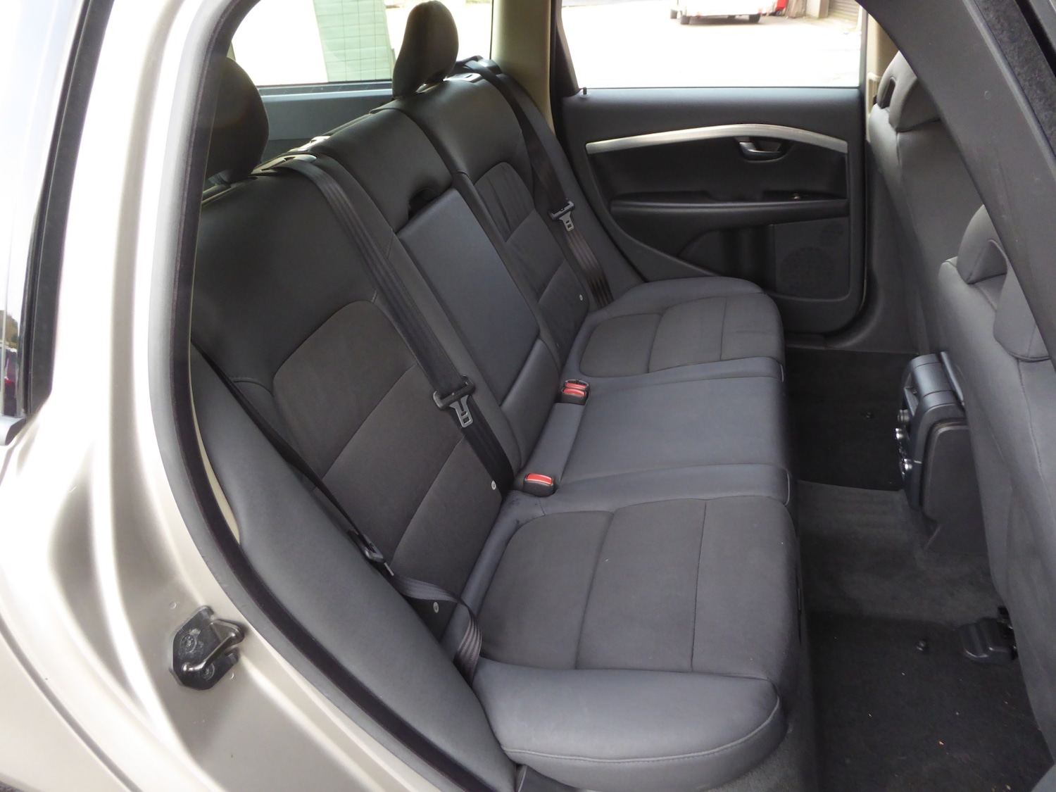 Used Volvo V70 2008 for sale - 77950335: Photo 11