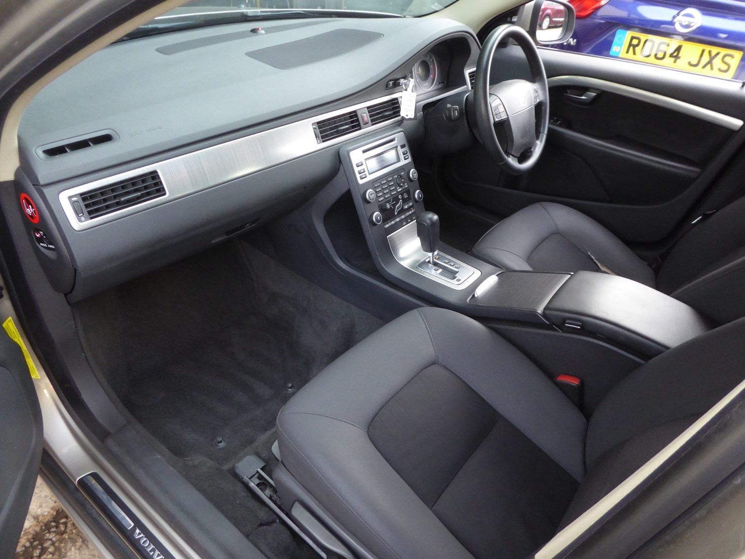 Used Volvo V70 2008 for sale - 77950335: Photo 14