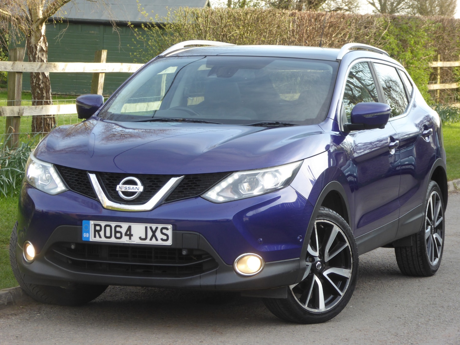 Used Nissan Qashqai 2014 for sale - 77965574: Photo 3