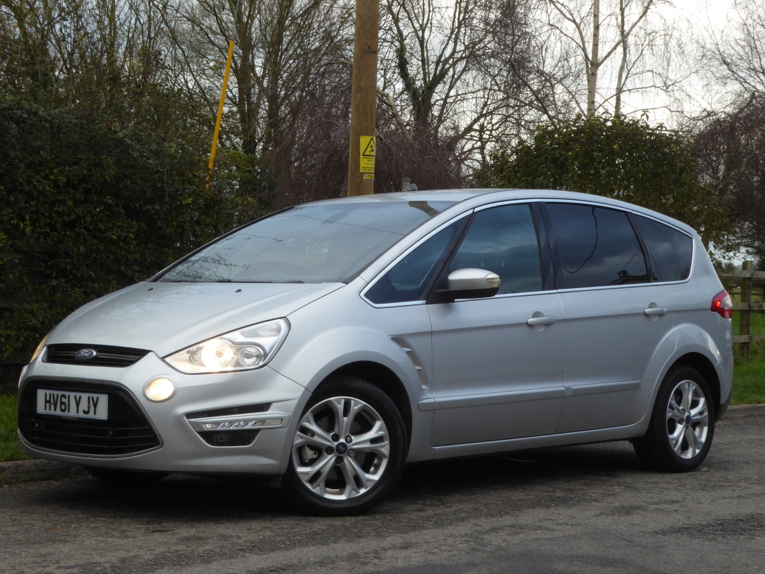 Used Ford S-Max 2011 for sale - 76684452: Photo 11