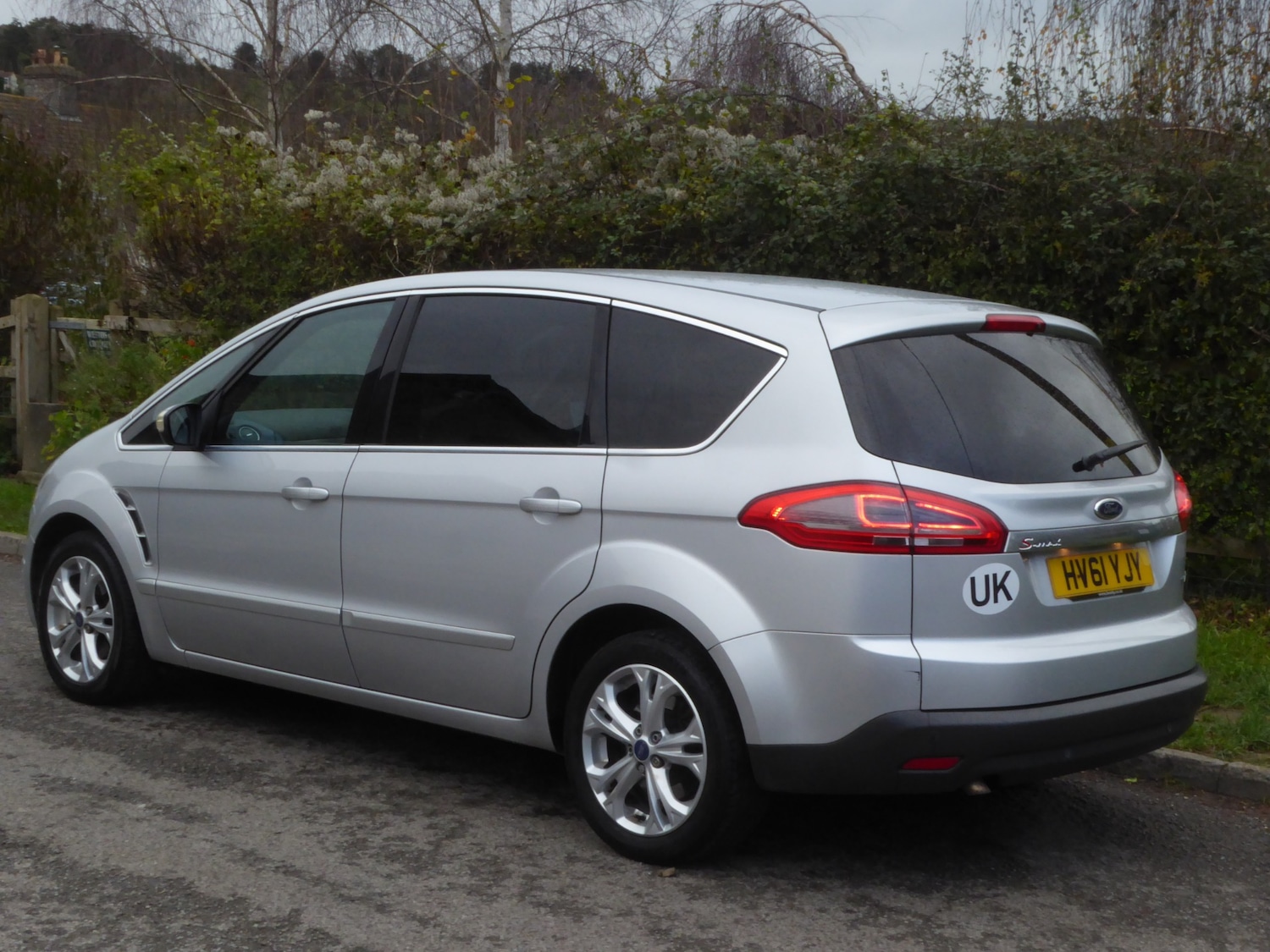 Used Ford S-Max 2011 for sale - 76684452: Photo 12