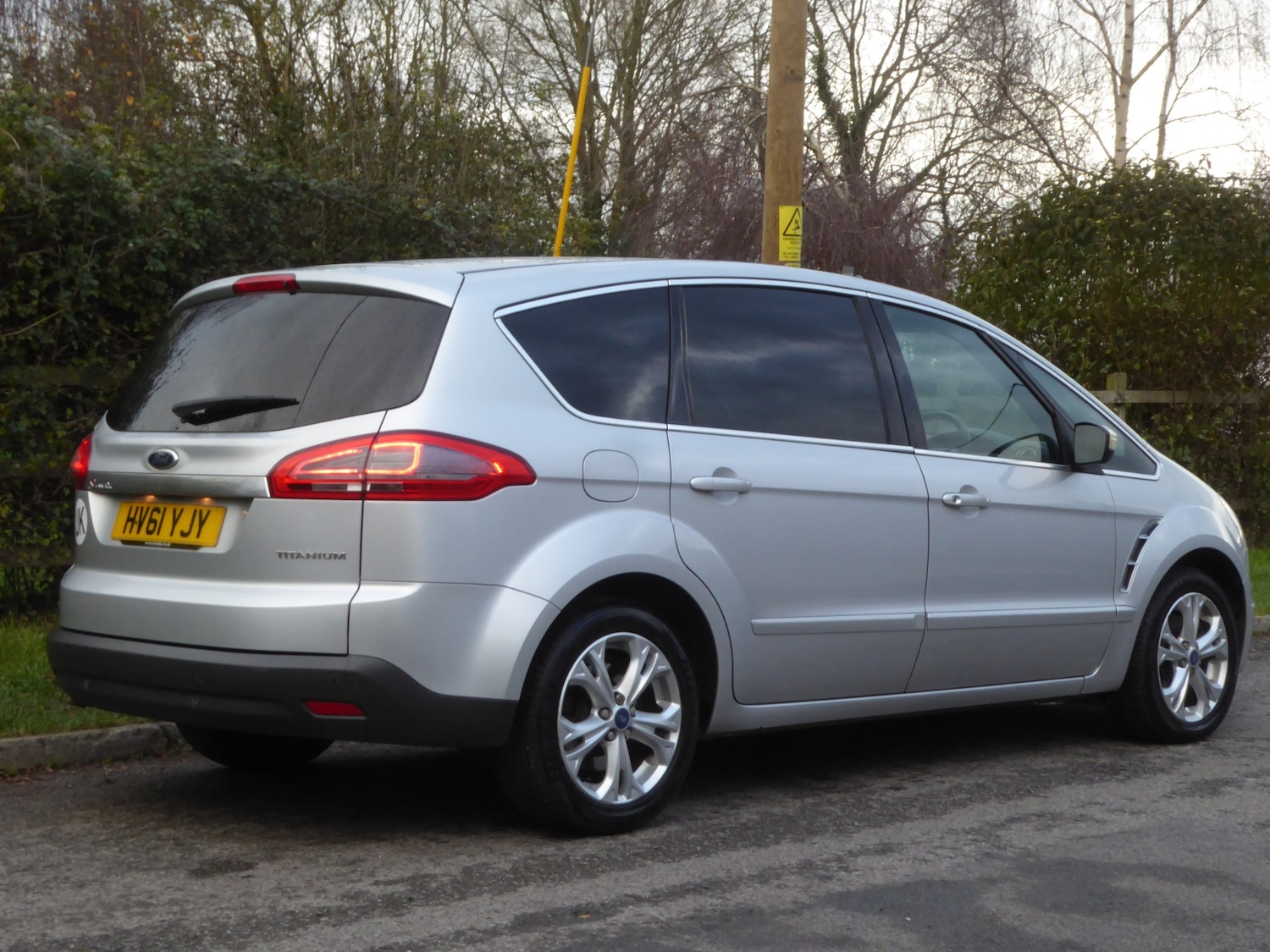 Used Ford S-Max 2011 for sale - 76684452: Photo 4
