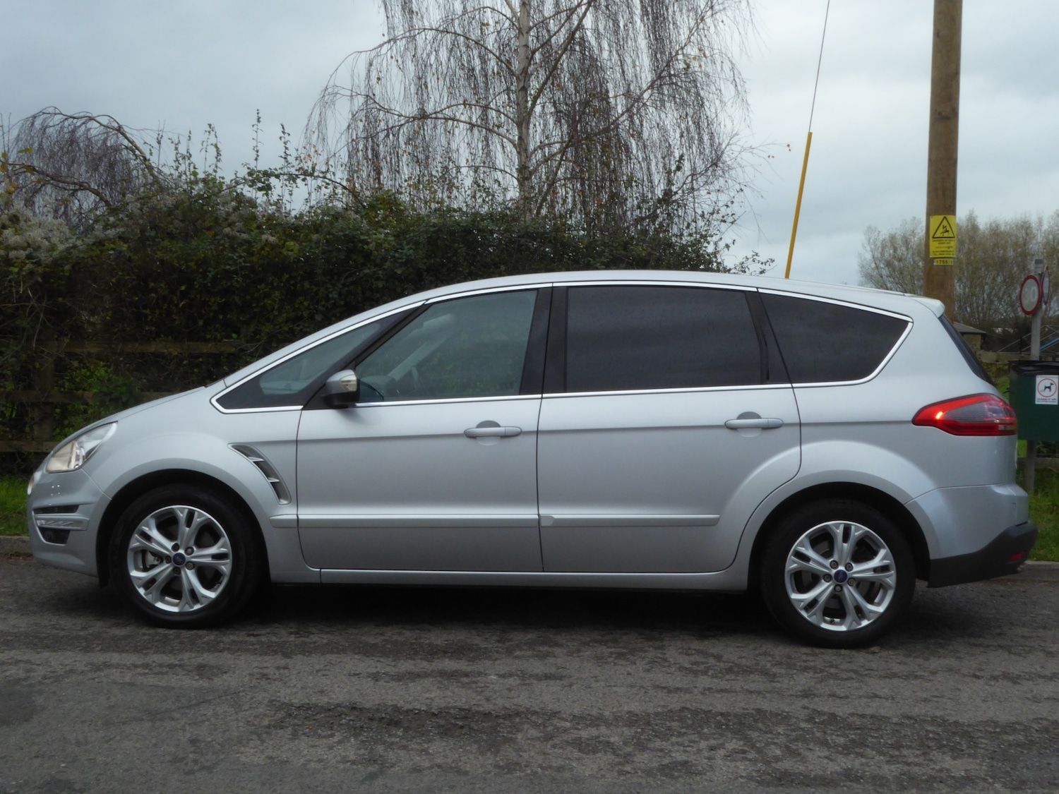Used Ford S-Max 2011 for sale - 76684452: Photo 7