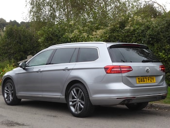 Used Volkswagen Passat 2017 for sale - 75972722: Photo