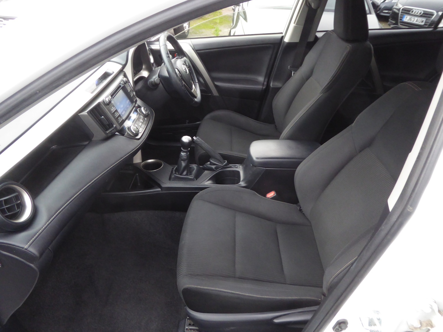 Used Toyota RAV4 2014 for sale - 76834696: Photo 16