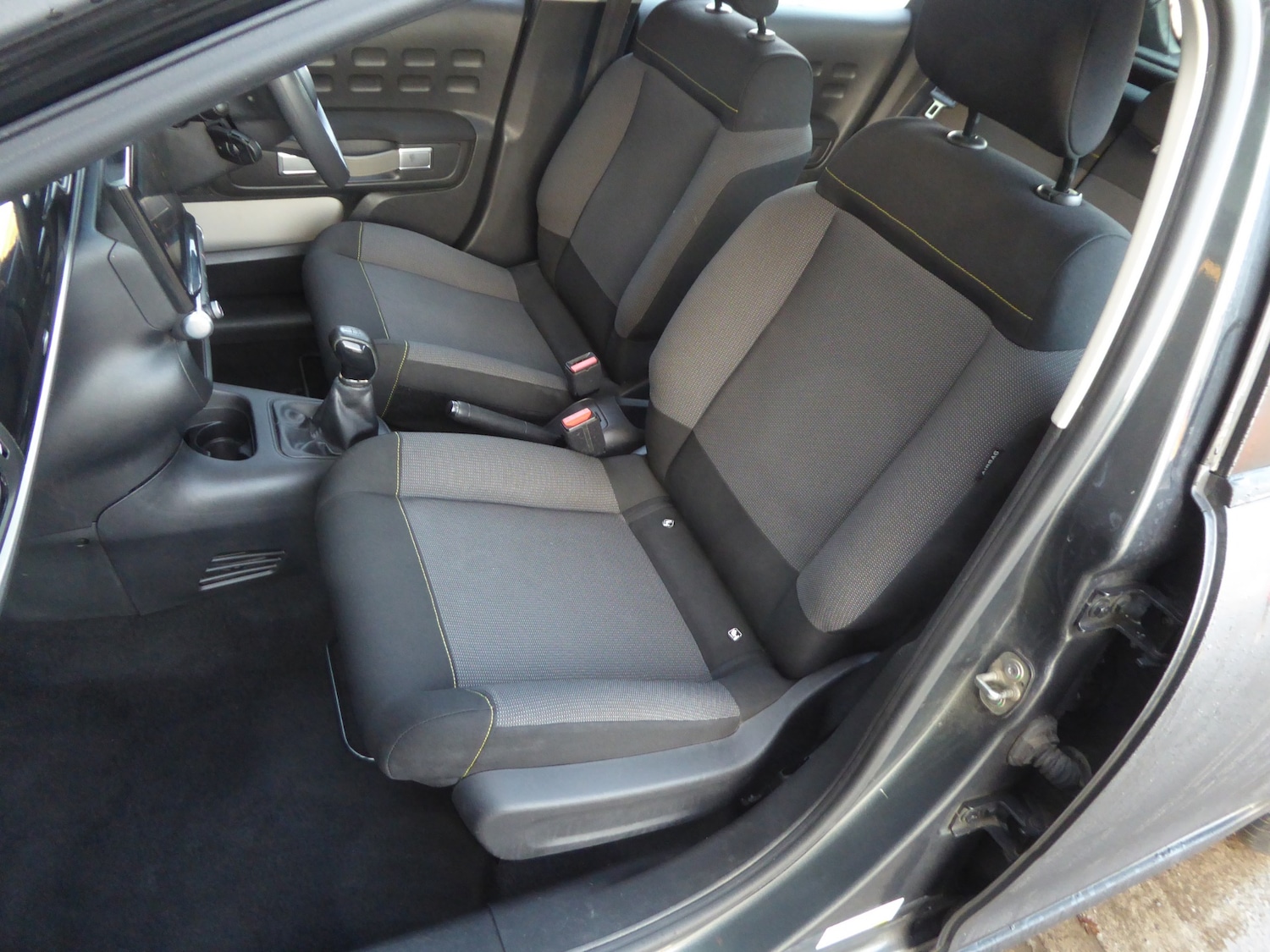 Used Citroen C3 2017 for sale - 76653342: Photo 22