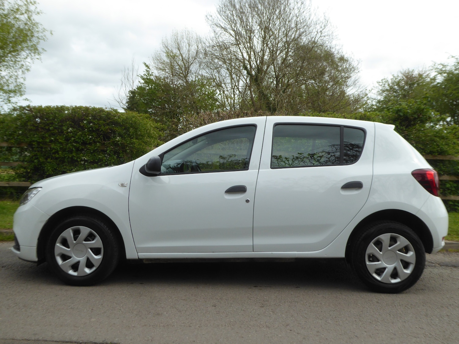 Used Dacia Sandero 2018 for sale - 78197144: Photo 8