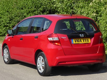 Used Honda Jazz 2014 for sale - 79154234: Photo