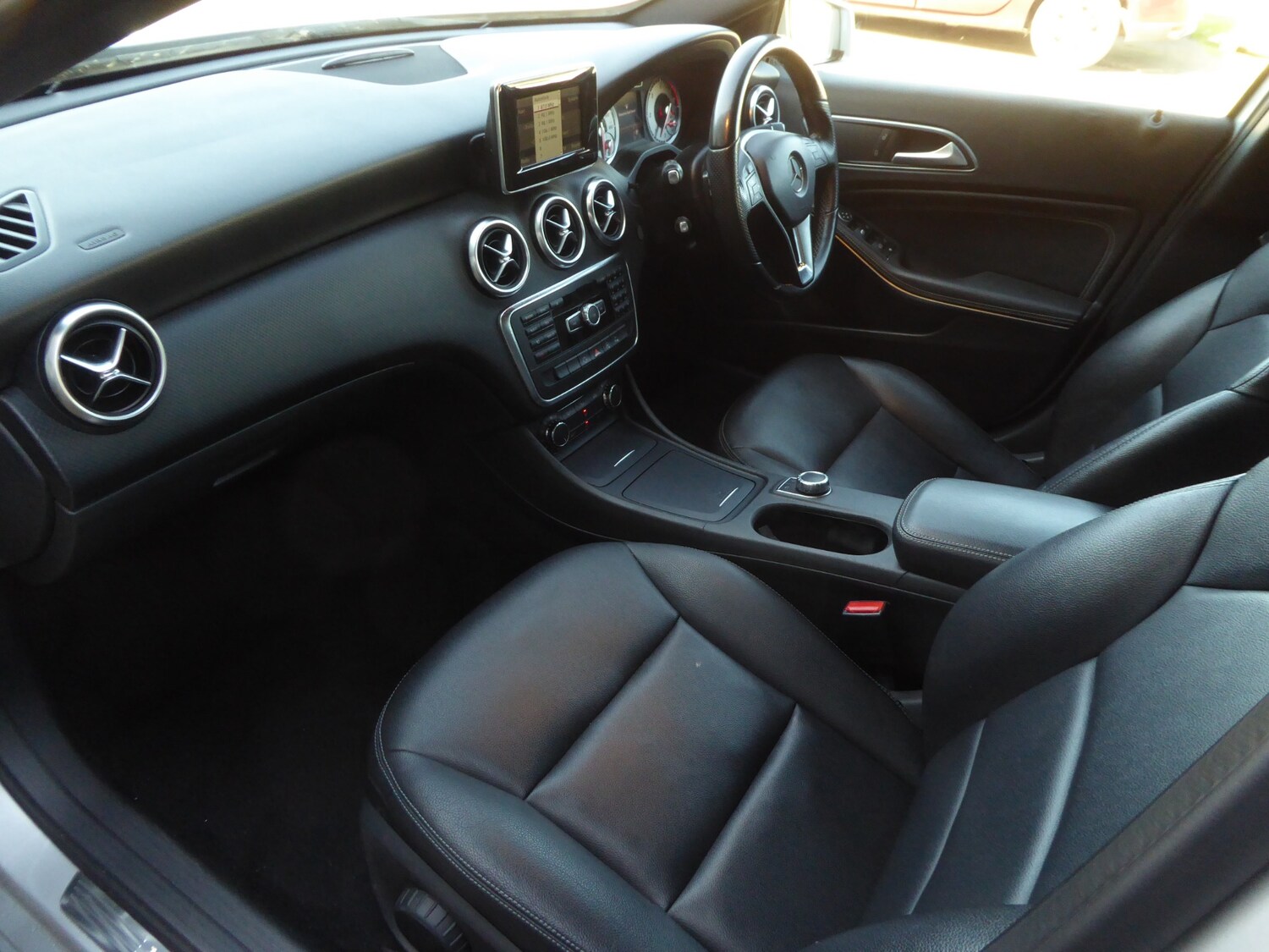 Used Mercedes-Benz A-Class 2015 for sale - 78107973: Photo 10