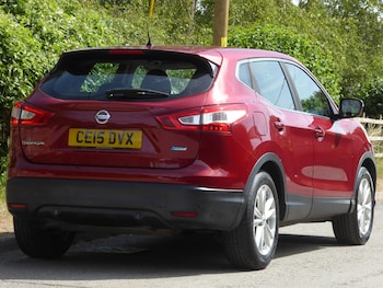 Used Nissan Qashqai 2015 for sale - 75109110: Photo