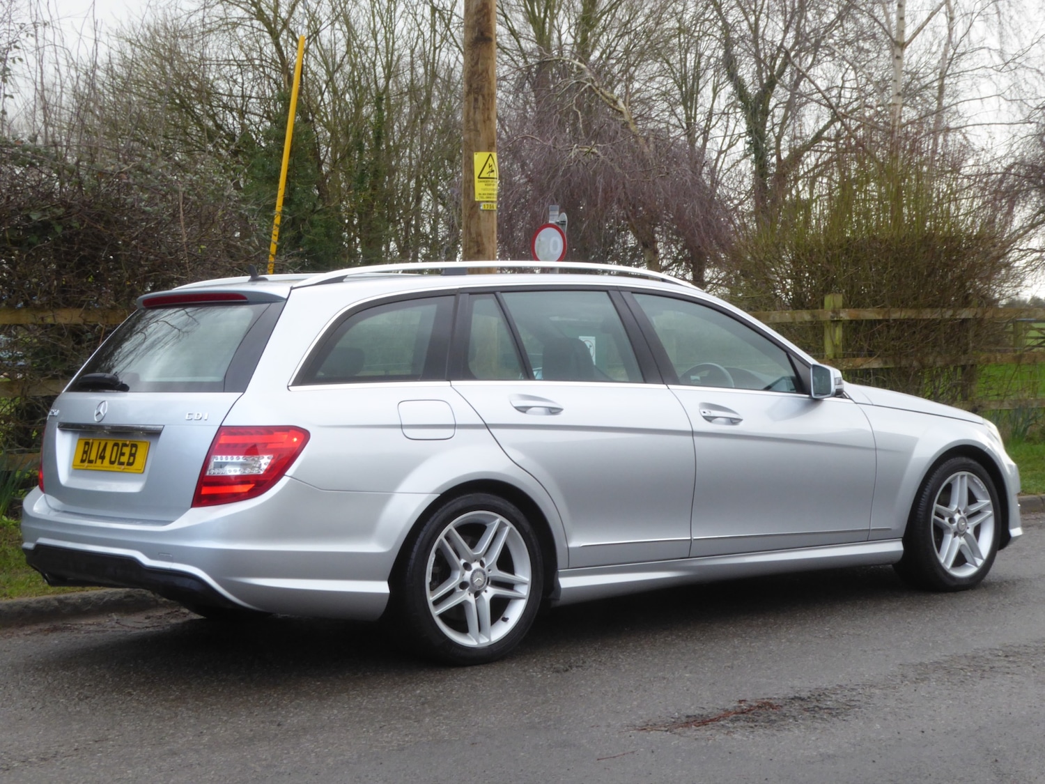 Used Mercedes-Benz C Class 2014 for sale - 77368009: Photo 3