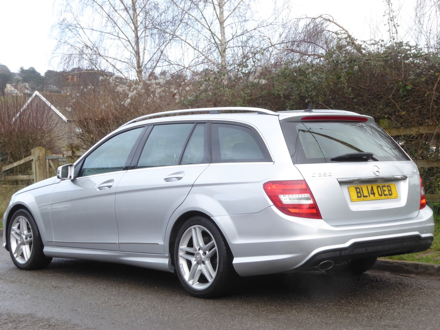 Used Mercedes-Benz C Class 2014 for sale - 77368009: Photo 4