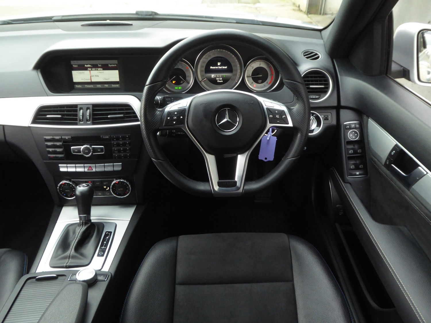 Used Mercedes-Benz C Class 2014 for sale - 77368009: Photo 8