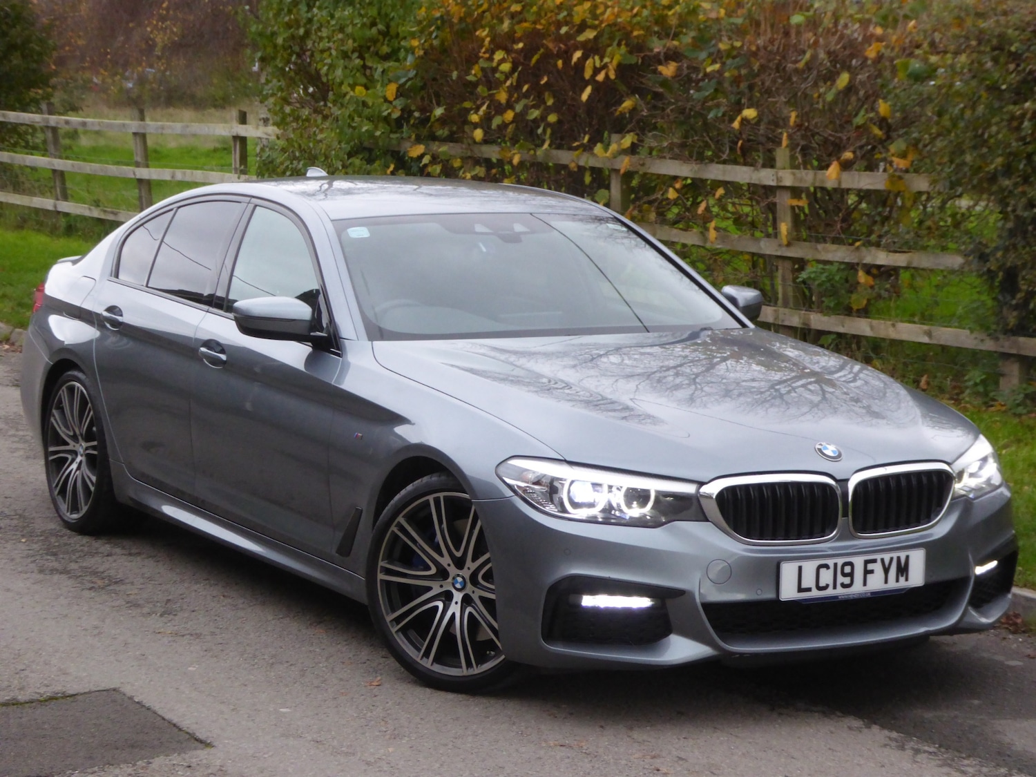 Used BMW 5 Series 2019 for sale - 76603110: Photo 1