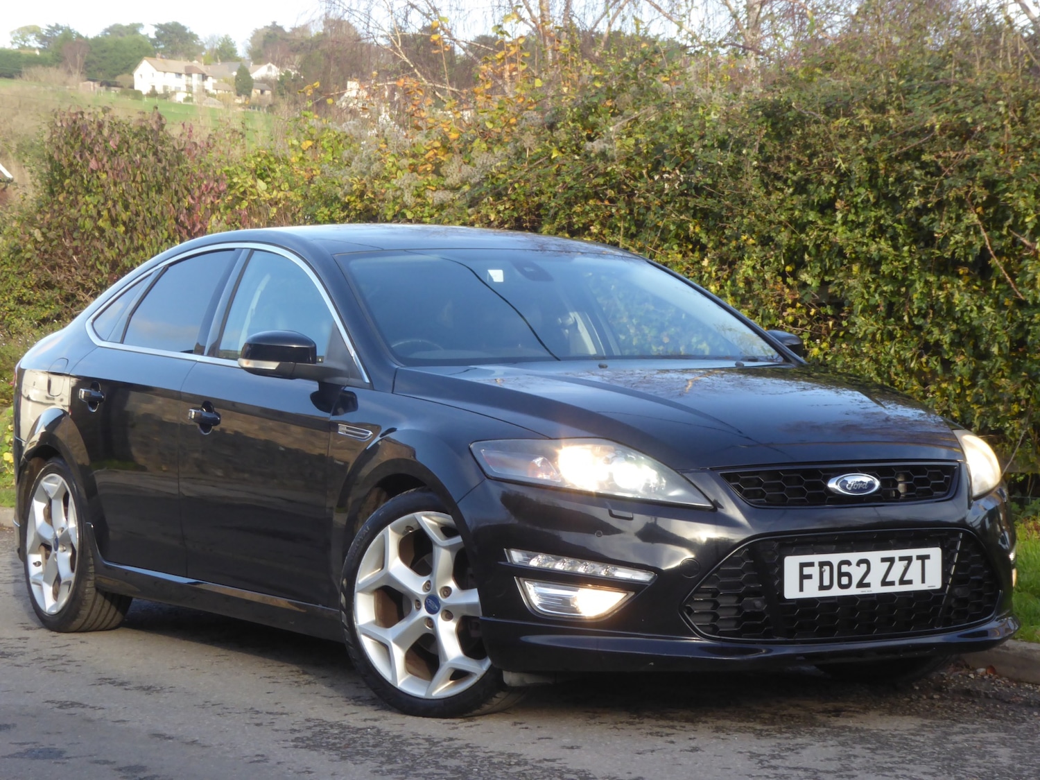 Used Ford Mondeo 2013 for sale - 76567836: Photo 1