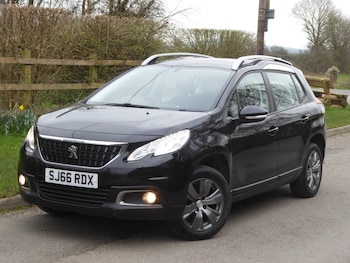 Used Peugeot 2008 2016 for sale - 77689604: Photo