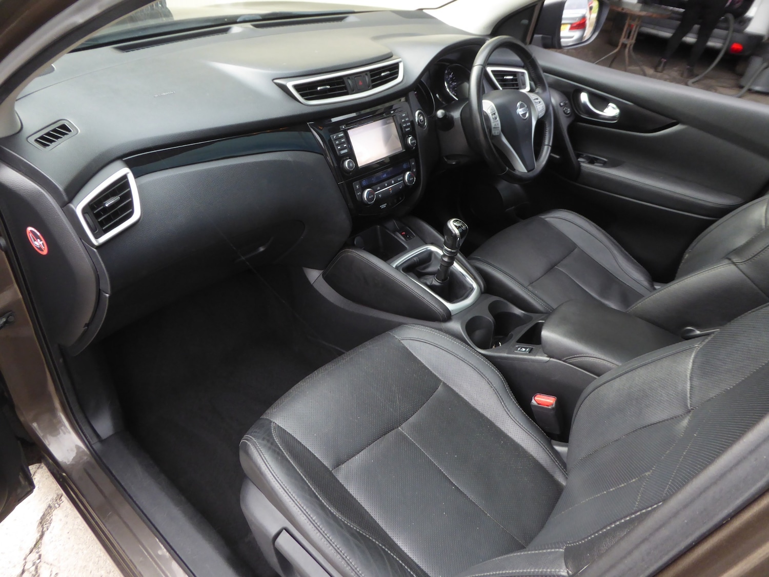 Used Nissan Qashqai 2016 for sale - 76126523: Photo 17