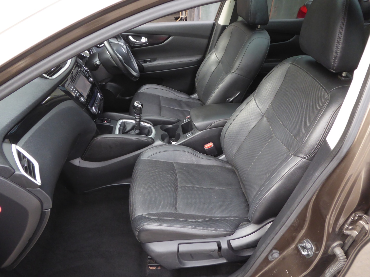 Used Nissan Qashqai 2016 for sale - 76126523: Photo 18