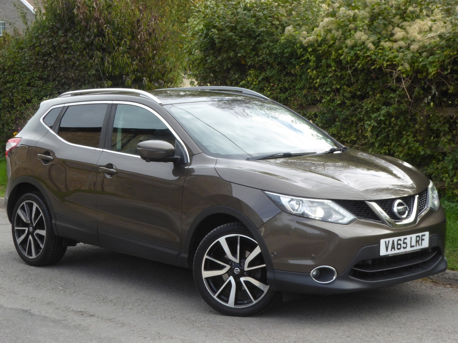 Used Nissan Qashqai 2016 for sale - 76126523: Photo 2