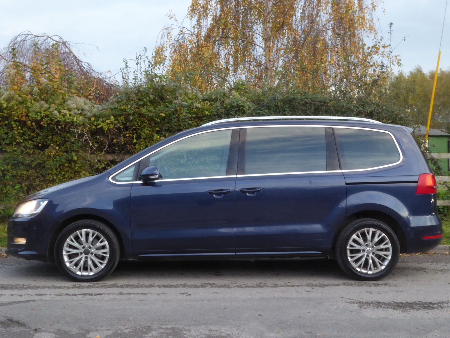 Used Volkswagen Sharan 2012 for sale - 76343980: Photo 6