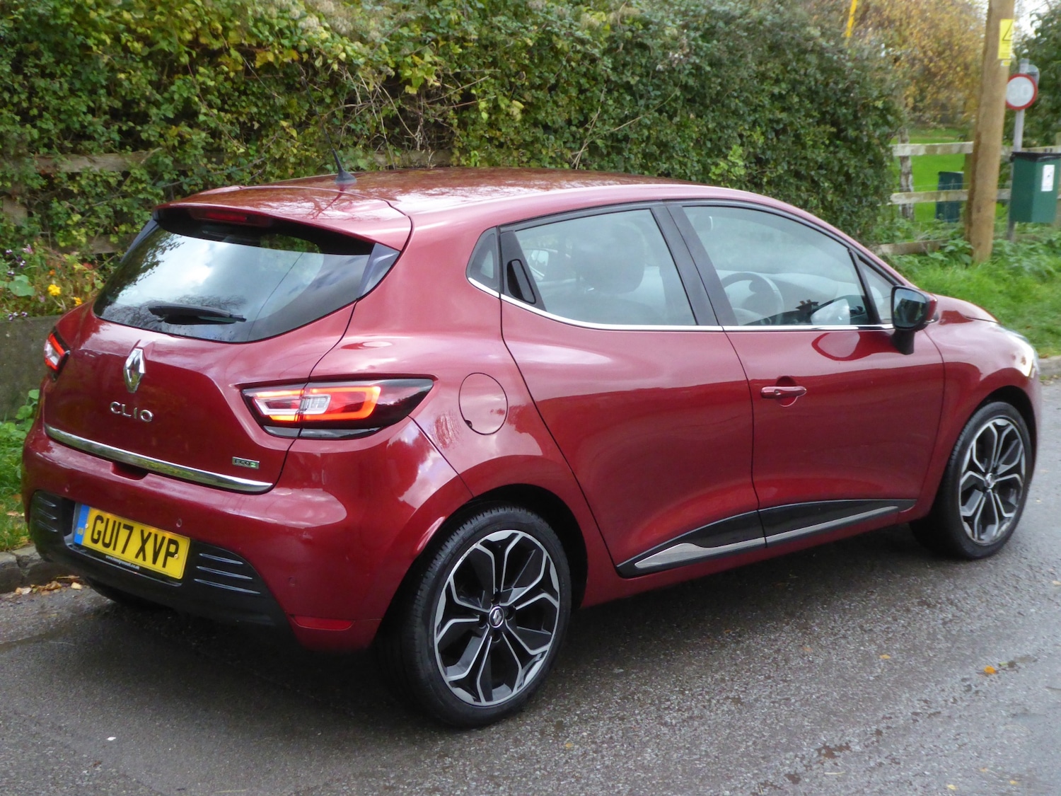 Used Renault Clio 2017 for sale - 76429392: Photo 26