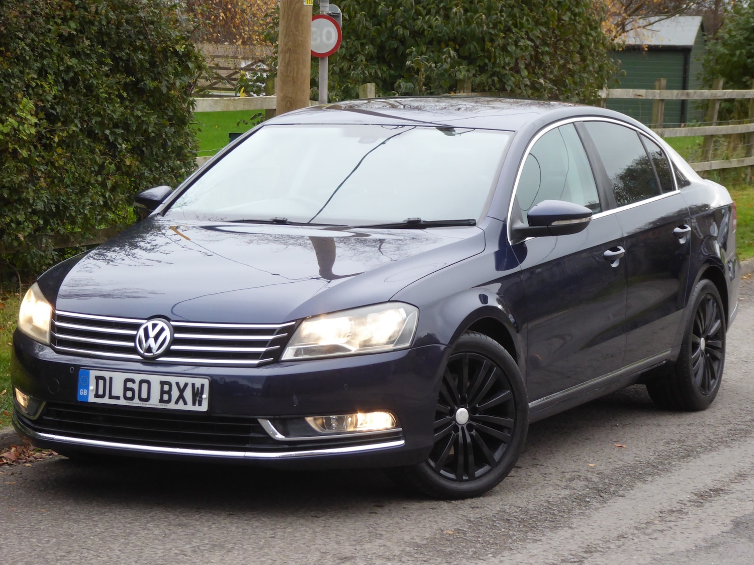 Used Volkswagen Passat 2011 for sale - 76492315: Photo 3