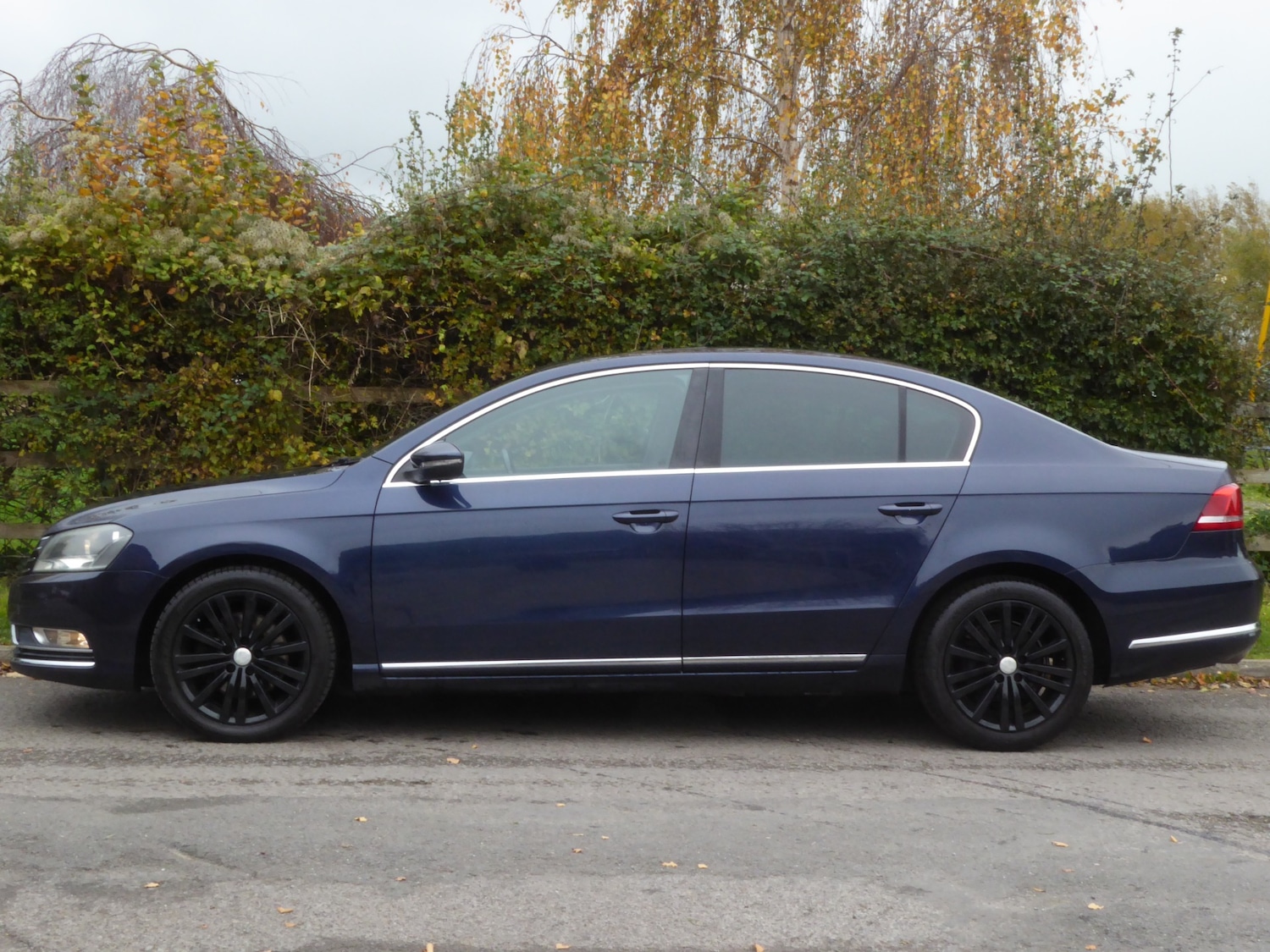 Used Volkswagen Passat 2011 for sale - 76492315: Photo 7