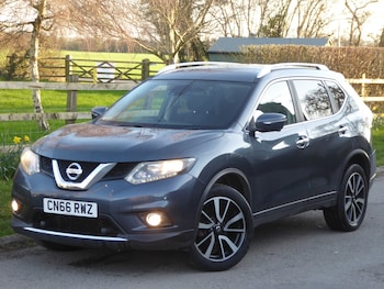 Used Nissan X-Trail 2016 for sale - 77641331: Photo