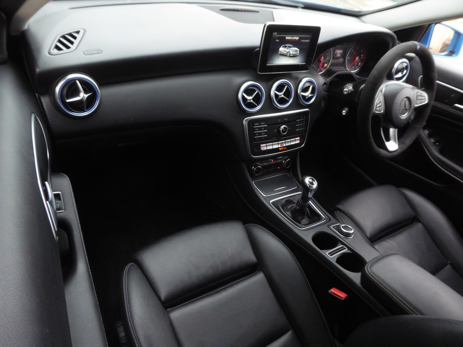 Used Mercedes-Benz A-Class 2016 for sale - 77367383: Photo 10