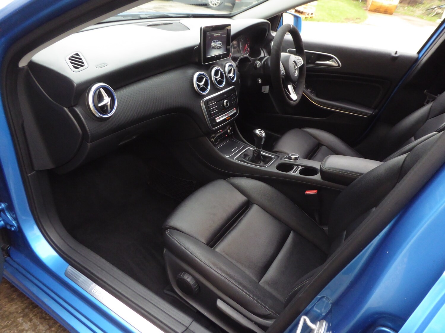 Used Mercedes-Benz A-Class 2016 for sale - 77367383: Photo 16