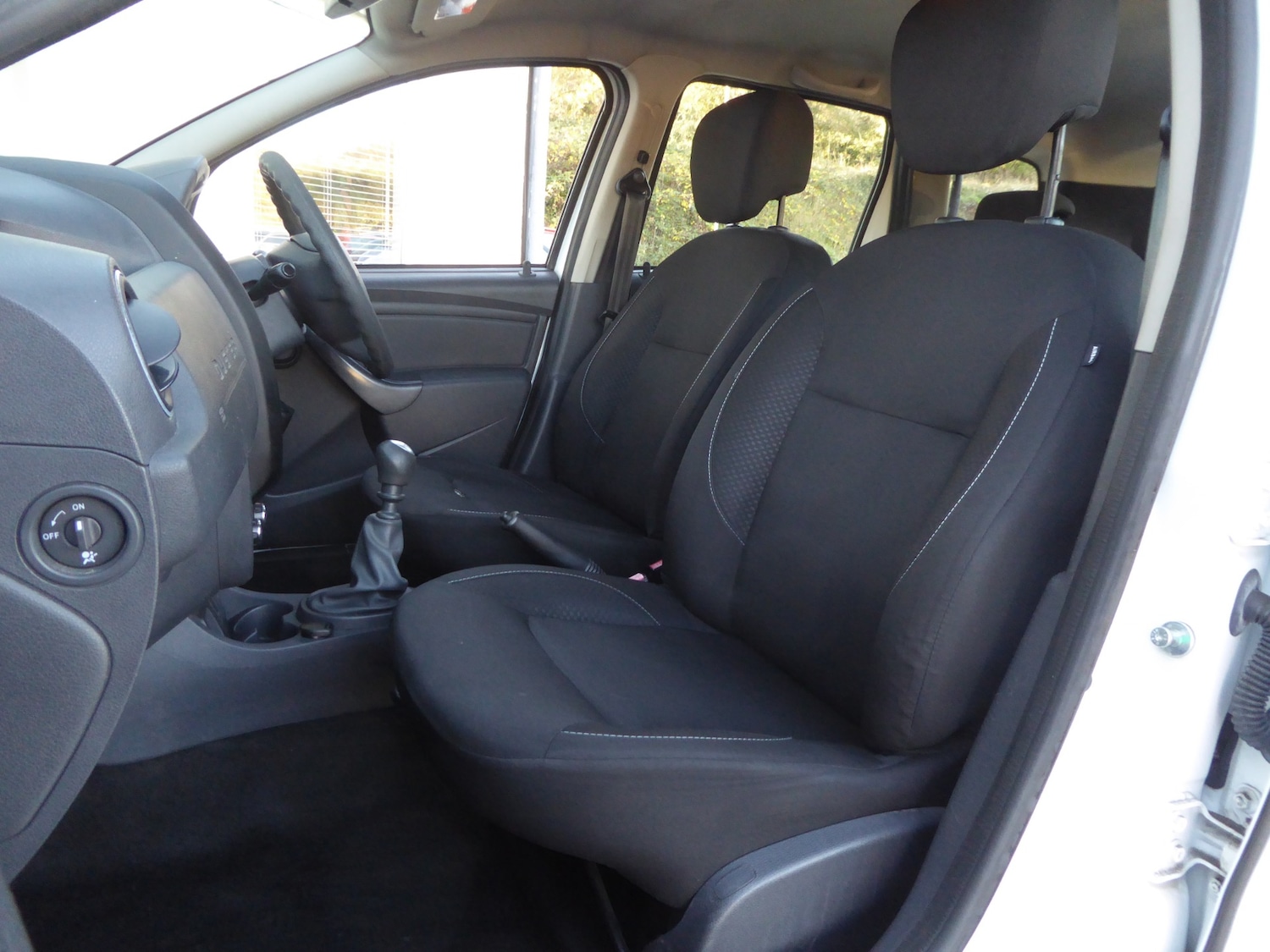 Used Dacia Duster 2016 for sale - 76766865: Photo 15