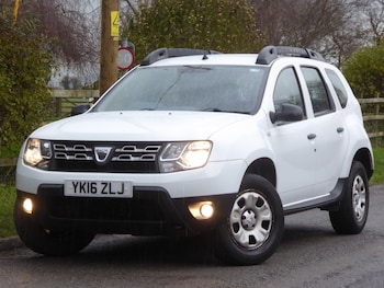 Used Dacia Duster 2016 for sale - 76766865: Photo