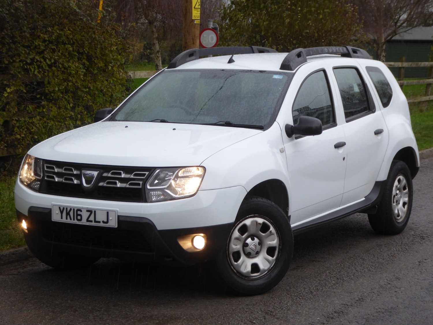 Used Dacia Duster 2016 for sale - 76766865: Photo 5