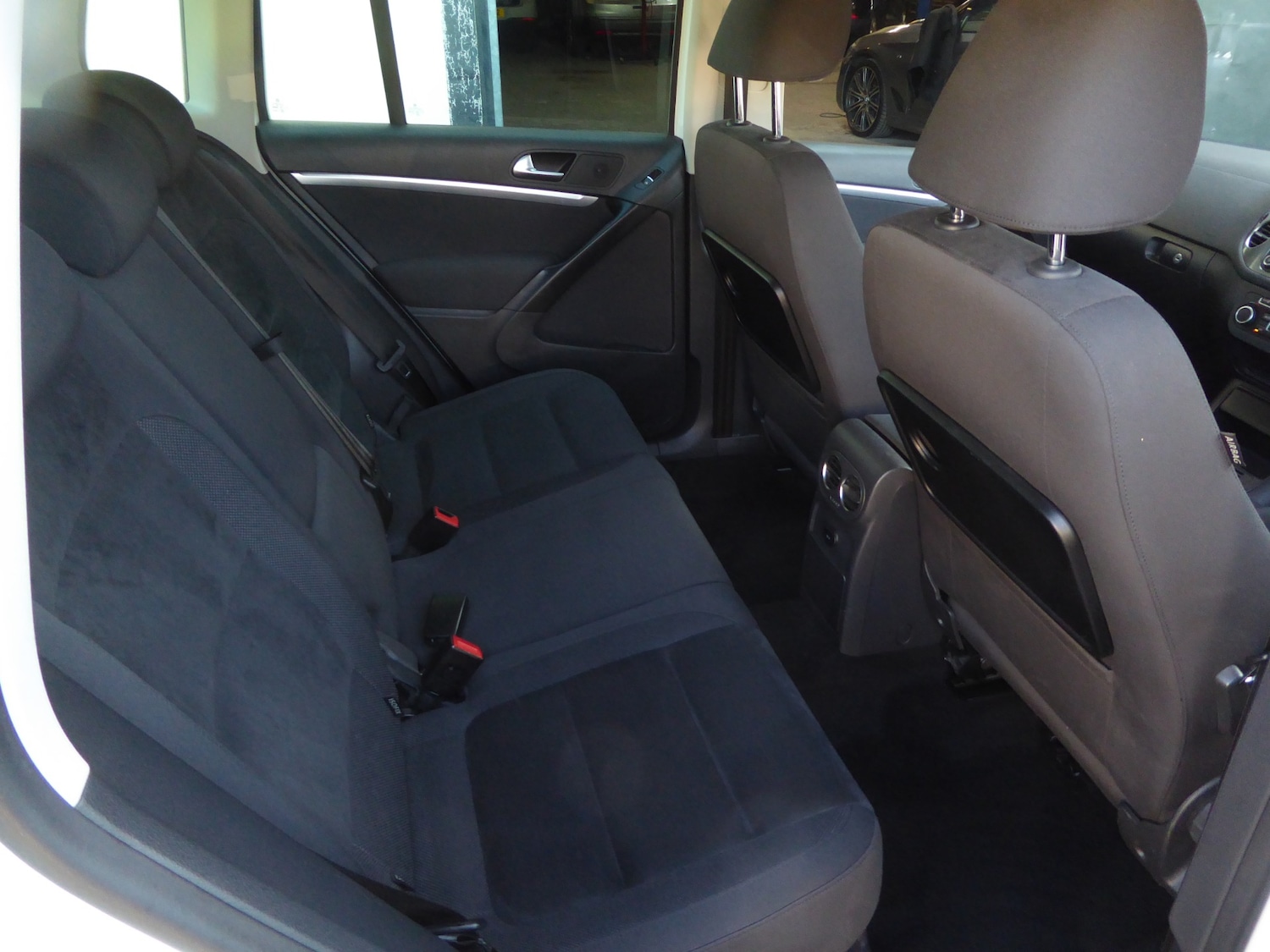 Used Volkswagen Tiguan 2015 for sale - 77732917: Photo 11