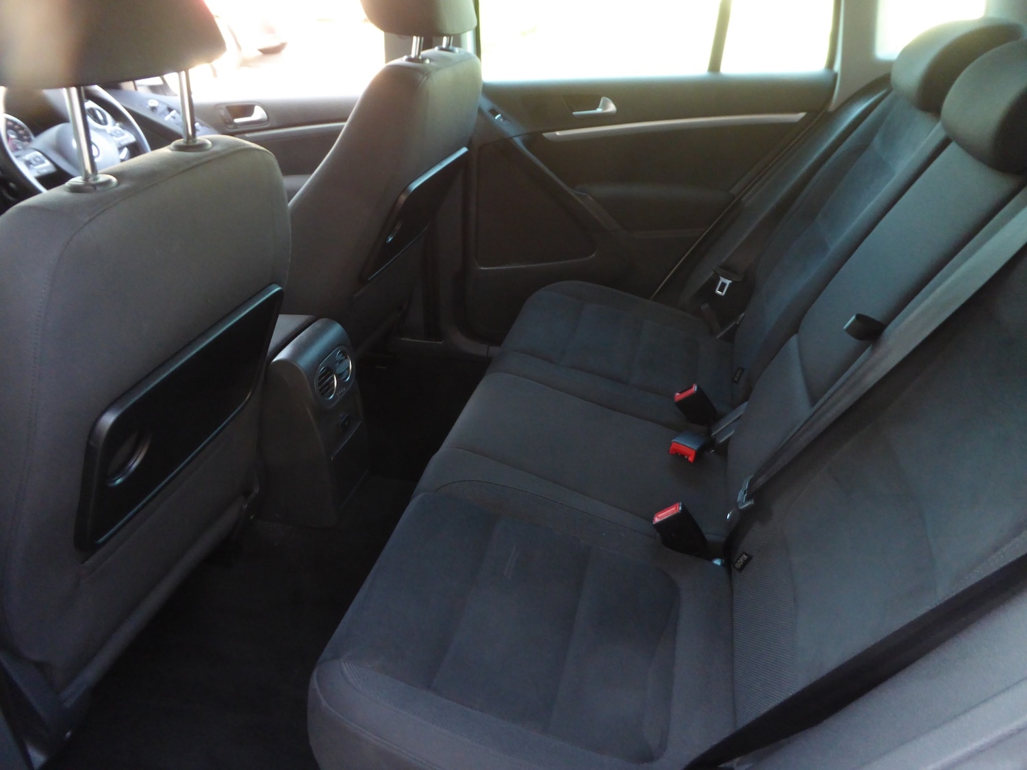 Used Volkswagen Tiguan 2015 for sale - 77732917: Photo 14