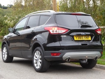 Used Ford Kuga 2015 for sale - 76222016: Photo 4