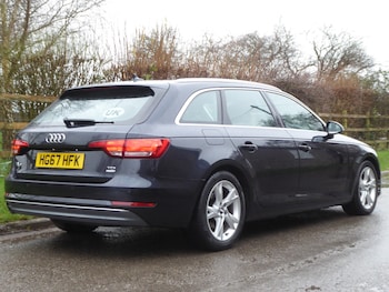 Used Audi A4 2017 for sale - 77532290: Photo
