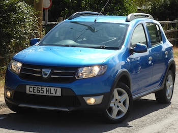 Used Dacia Sandero Stepway 2016 for sale - 79547389: Photo