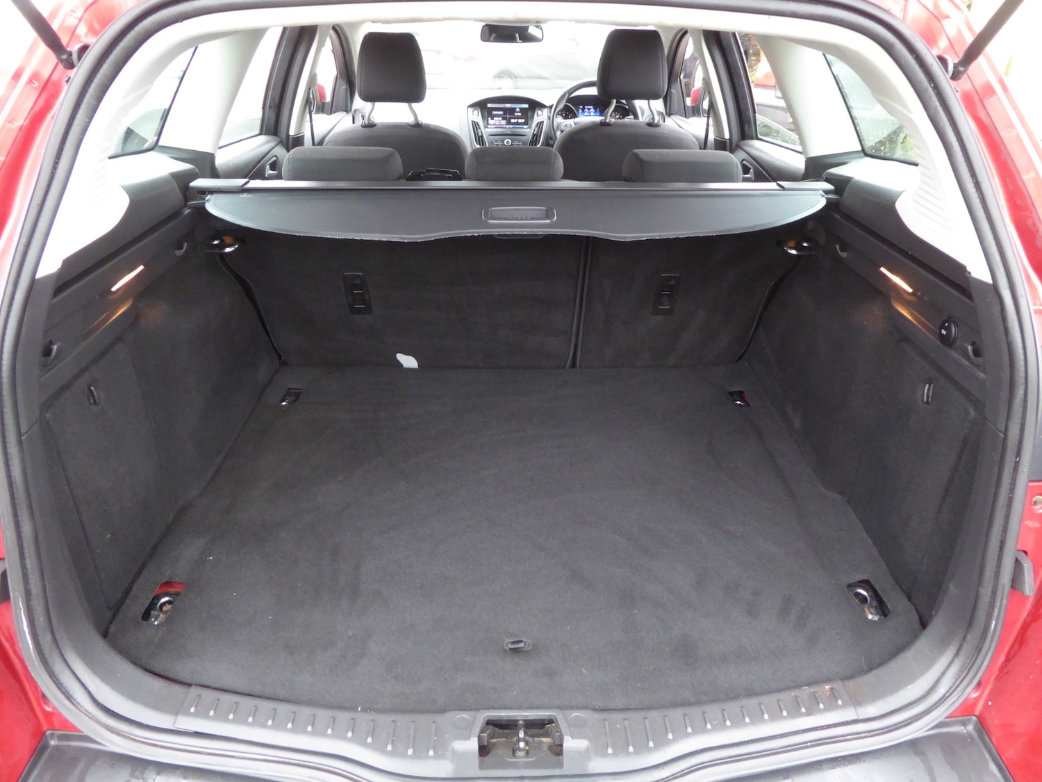 Used Ford Focus 2015 for sale - 76878003: Photo 12