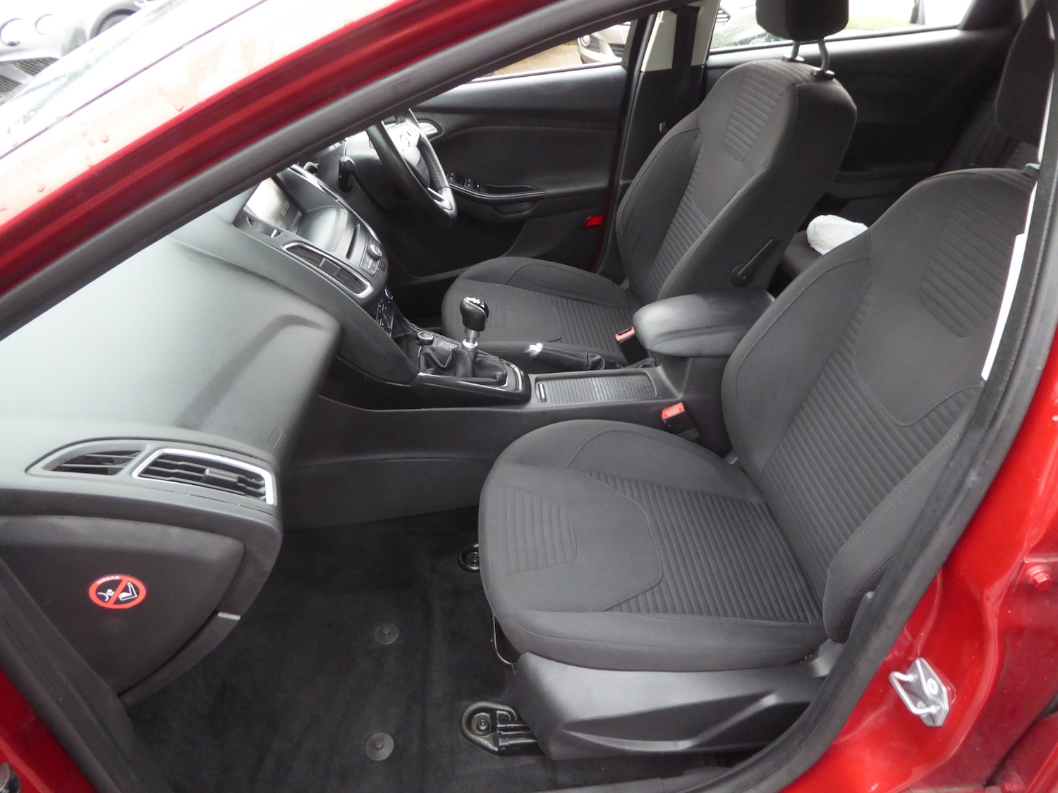 Used Ford Focus 2015 for sale - 76878003: Photo 33