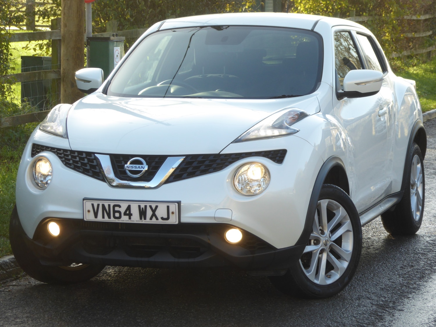 Used Nissan Juke 2014 for sale - 76722058: Photo 2