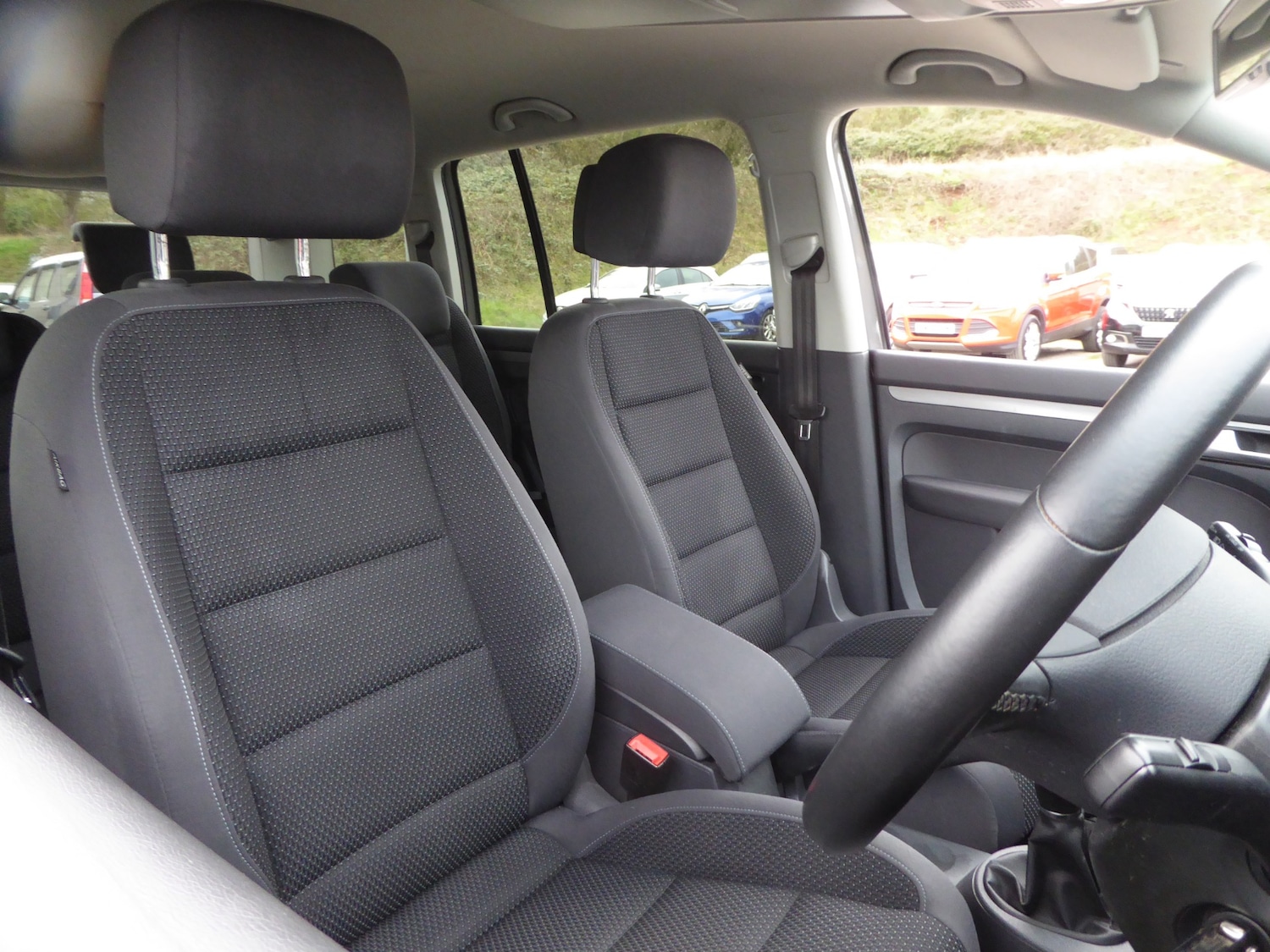 Used Volkswagen Touran 2014 for sale - 77781512: Photo 16