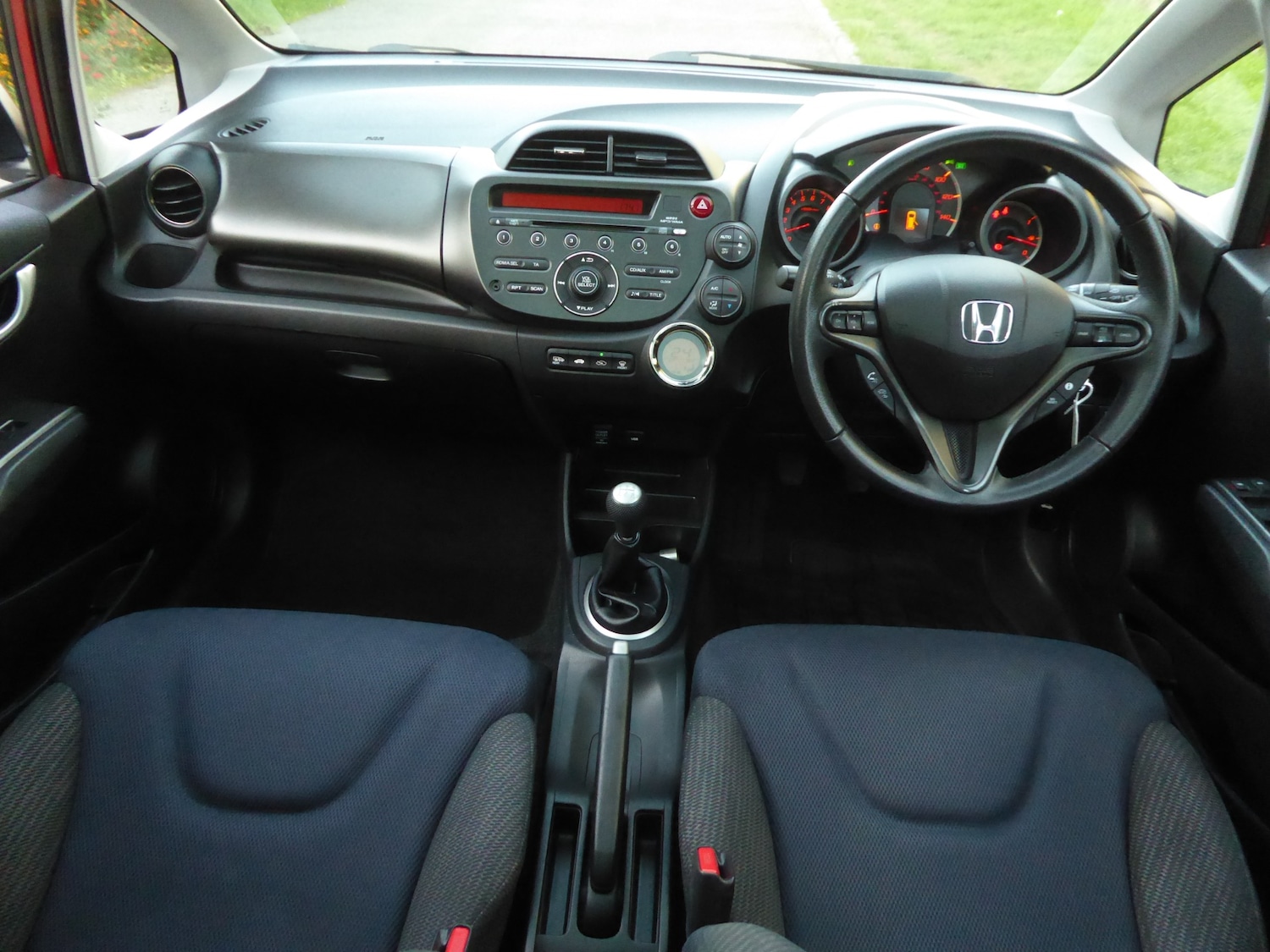 Used Honda Jazz 2014 for sale - 76026906: Photo 9